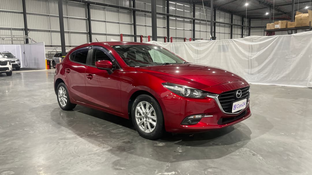 2017 Mazda Mazda3 Maxx, Automatic, 75114 km, Right Front Diagonal (45- Degree) View