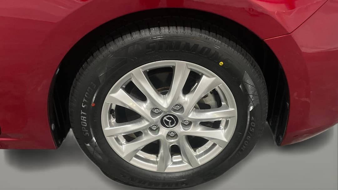 2017 Mazda Mazda3 Maxx, Automatic, 75114 km, Right Front Wheel