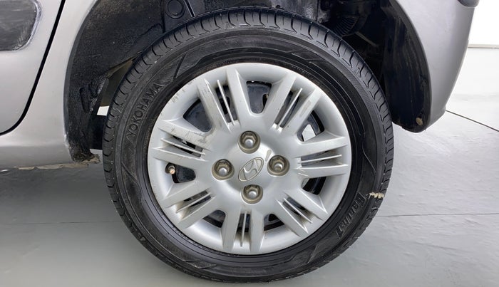 2014 Hyundai Santro Xing GLS, Petrol, Manual, 23,383 km, Left Rear Wheel