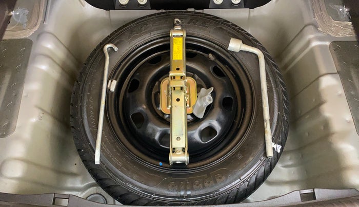 2014 Hyundai Santro Xing GLS, Petrol, Manual, 23,383 km, Spare Tyre
