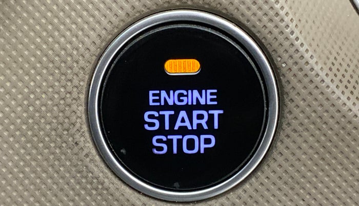 2017 Hyundai Grand i10 ASTA 1.2 KAPPA VTVT, Petrol, Manual, 47,974 km, Keyless Start/ Stop Button
