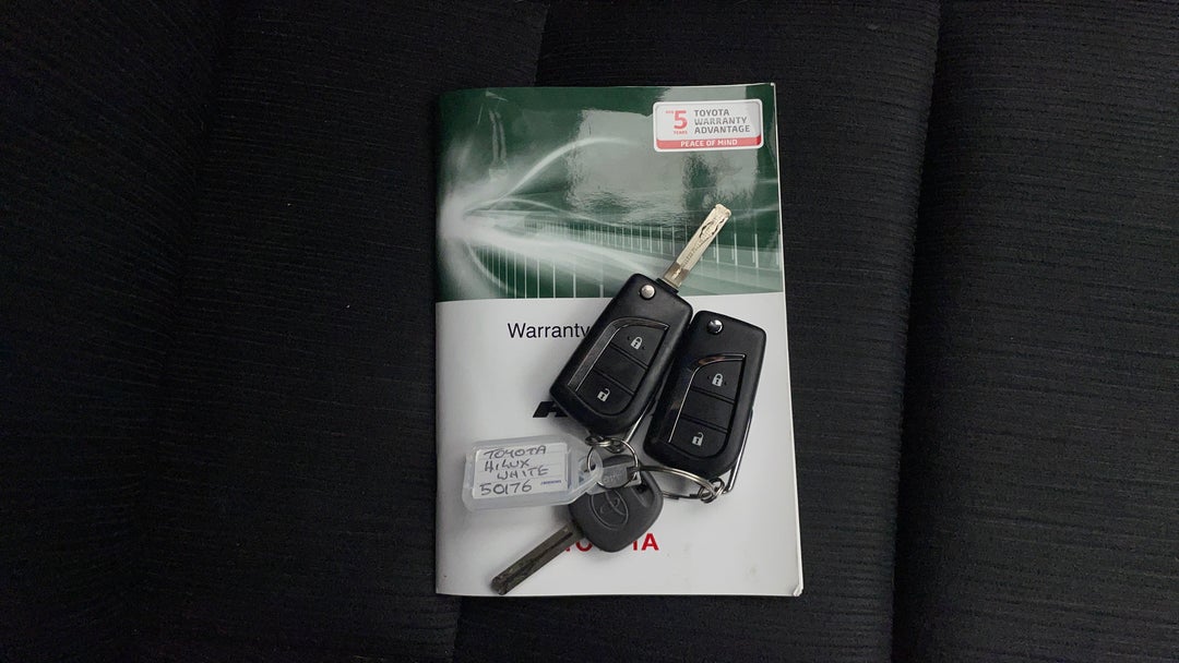 2019 Toyota Hilux Sr Hi-rider, Automatic, 147032 km, Key Close-up