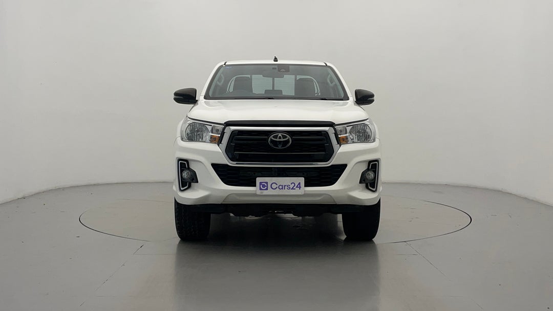 2019 Toyota Hilux Sr Hi-rider, Automatic, 147032 km, Front View