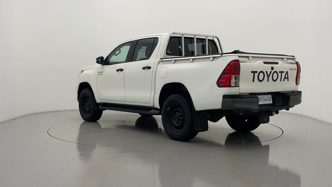 2019 Toyota Hilux Sr Hi-rider, Automatic, 147032 km, Left Back Diagonal (45- Degree) View