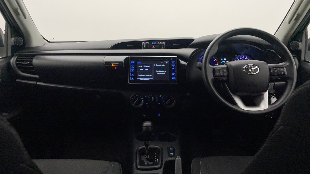 2019 Toyota Hilux Sr Hi-rider, Automatic, 147032 km, Dashboard View
