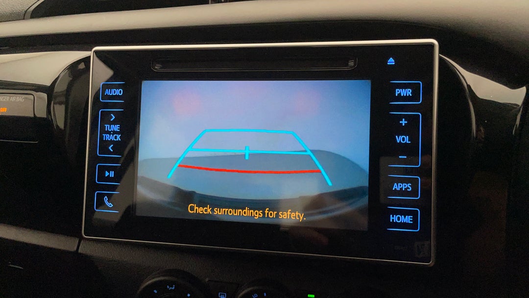 2019 Toyota Hilux Sr Hi-rider, Automatic, 147032 km, Parking Camera