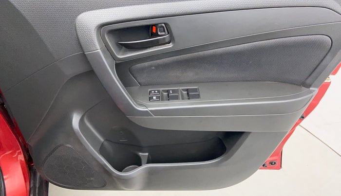 2018 Maruti Vitara Brezza VDI OPT, Diesel, Manual, 64,311 km, Driver Side Door Panels Controls