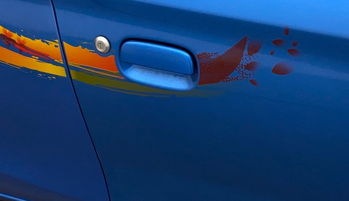 2018 Maruti Alto 800 LXI, Petrol, Manual, 16,760 km, Driver-side door - Graphic sticker