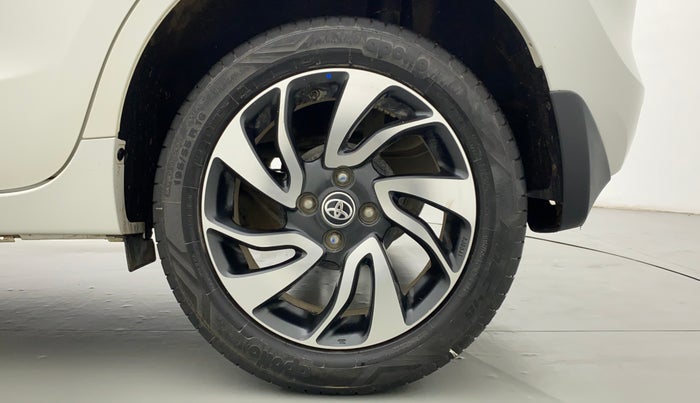 2021 Toyota Glanza G MT PETROL, Petrol, Manual, 16,636 km, Left Rear Wheel