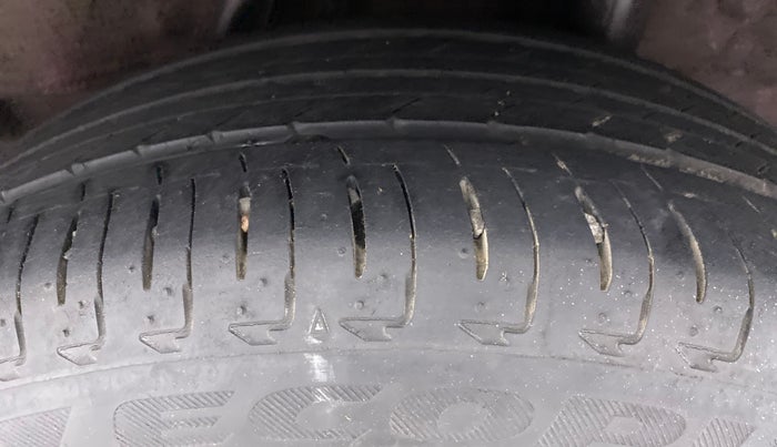 2017 Honda City VX MT PETROL, Petrol, Manual, 30,687 km, Left Rear Tyre Tread