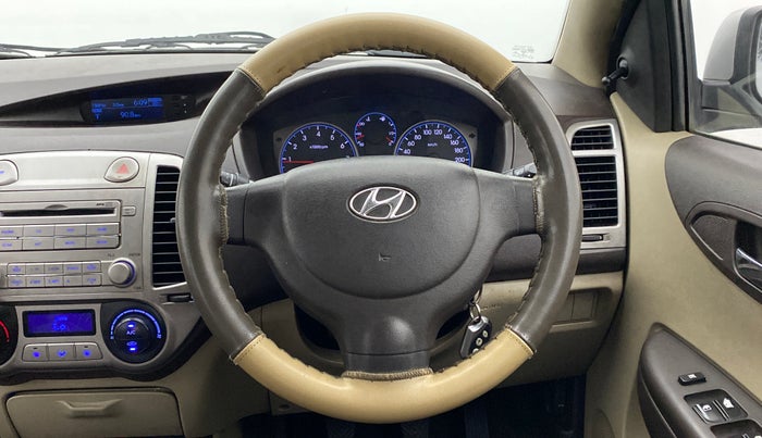 2010 Hyundai i20 MAGNA O 1.2, Petrol, Manual, 75,771 km, Steering Wheel Close Up