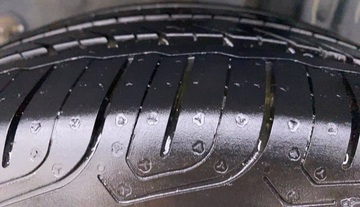 2012 Toyota Etios VD, Diesel, Manual, 40,451 km, Left Rear Tyre Tread