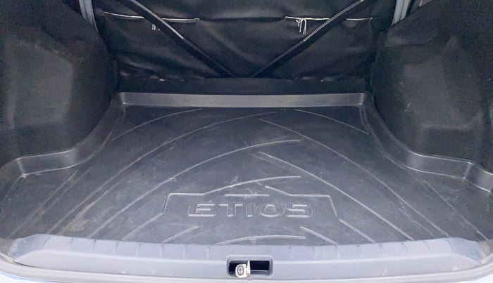 2012 Toyota Etios VD, Diesel, Manual, 40,451 km, Boot Inside View