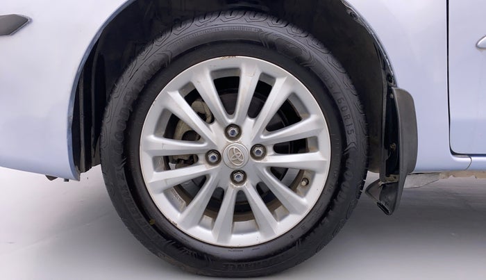 2012 Toyota Etios VD, Diesel, Manual, 40,451 km, Right Front Wheel