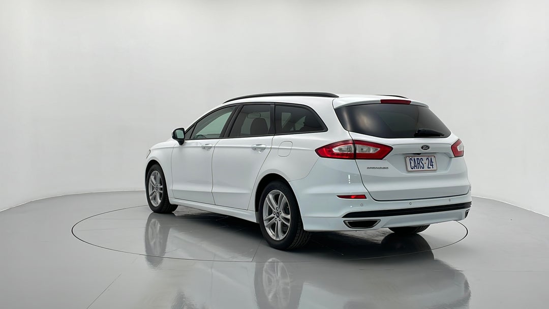 Left Back Diagonal (45- Degree) View