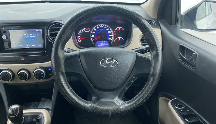 2017 Hyundai Grand i10 MAGNA 1.2 KAPPA VTVT, Petrol, Manual, 49,450 km, Steering Wheel Close Up