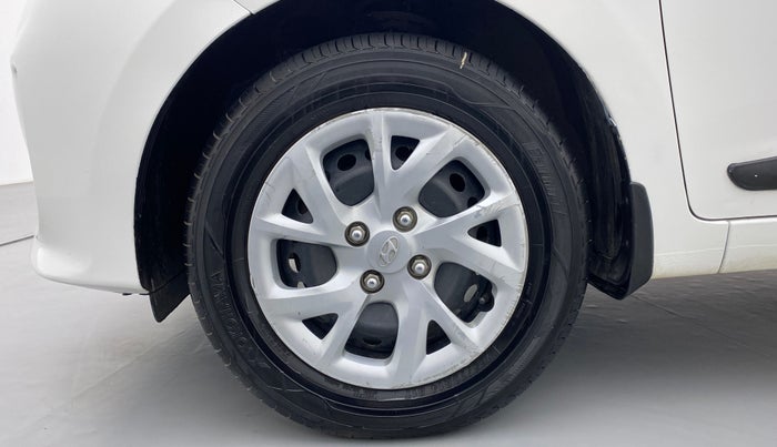 2017 Hyundai Grand i10 MAGNA 1.2 KAPPA VTVT, Petrol, Manual, 49,450 km, Left Front Wheel