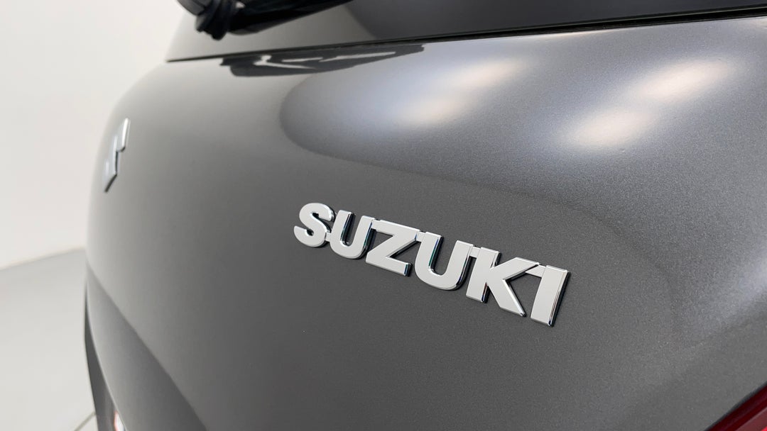 Badge (Boot Right Side)