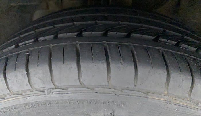2018 Tata NEXON XM PETROL, Petrol, Manual, 10,048 km, Left Front Tyre Tread