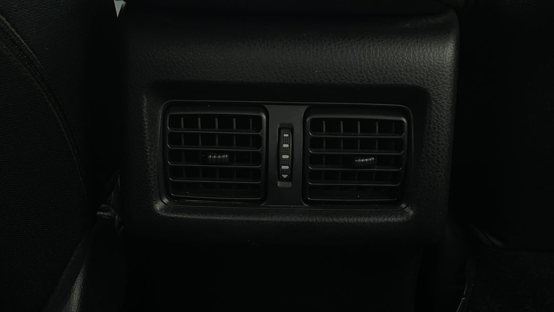 Rear A/C Vent