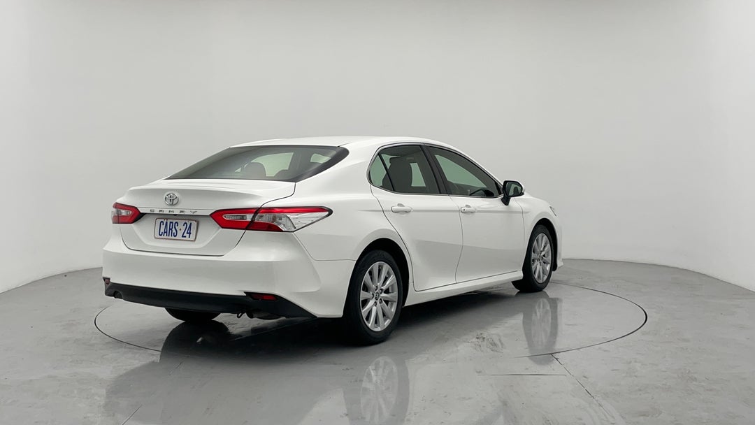 Right Back Diagonal (45- Degree) View