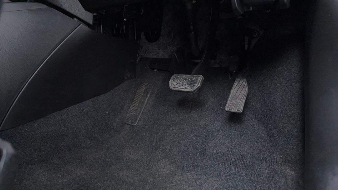 Pedals and Footmat