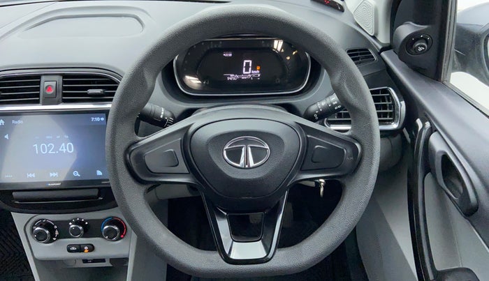 2020 Tata Tiago XT 1.2 REVOTRON, Petrol, Manual, 5,423 km, Steering Wheel Close-up