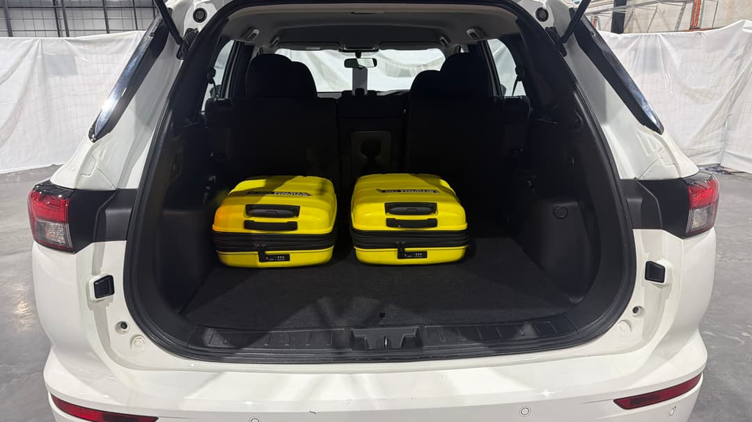 2024 Mitsubishi Outlander Es 5 Seat (2WD), Automatic, 57704 km, Boot Inside View with Luggage
