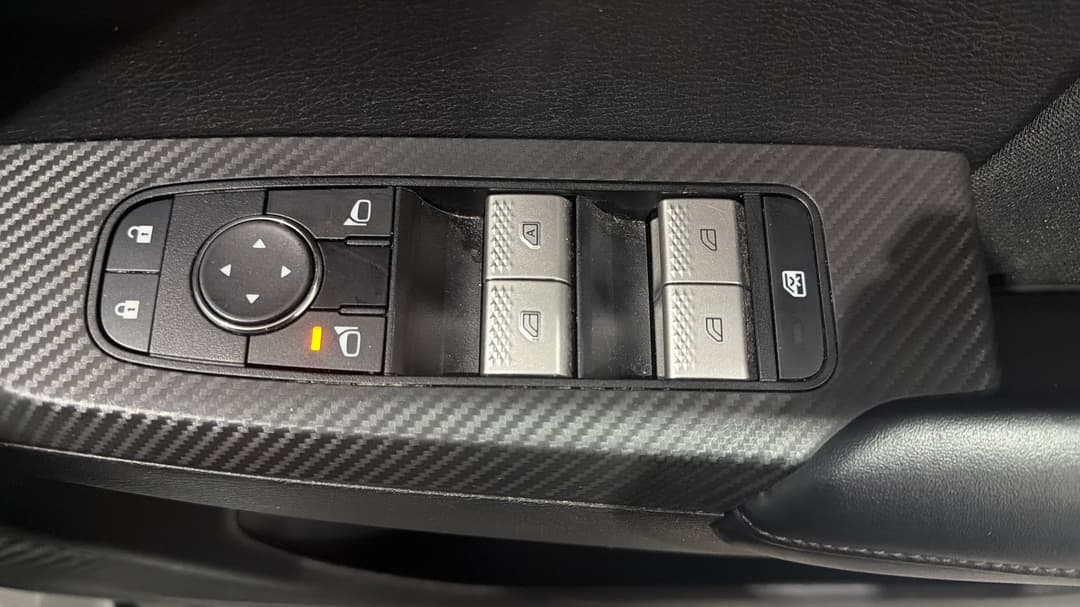 2024 Mitsubishi Outlander Es 5 Seat (2WD), Automatic, 57704 km, Drivers Side Door Panel Controls