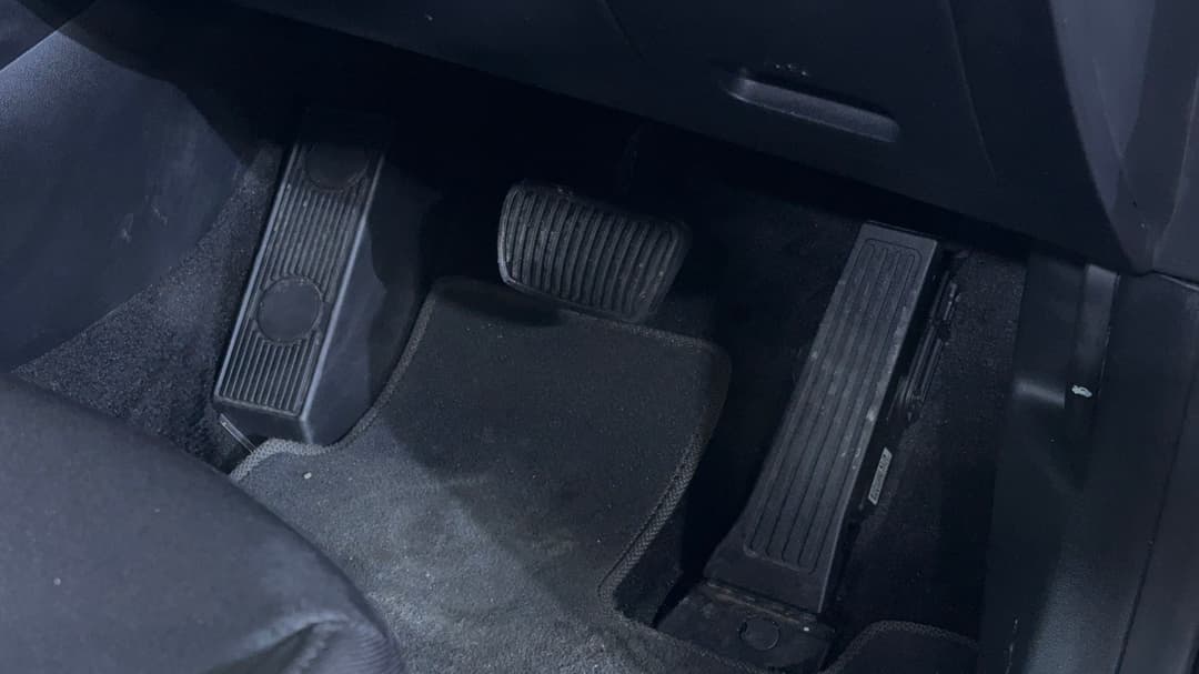 Pedals and Footmat