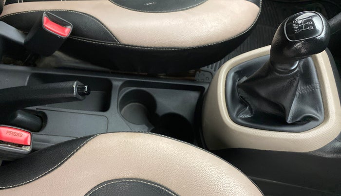 2019 Hyundai Grand i10 MAGNA 1.2 KAPPA VTVT, Petrol, Manual, 93,449 km, Gear Lever