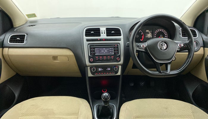 2014 Volkswagen Polo HIGHLINE1.2L PETROL, Petrol, Manual, 75,226 km, Dashboard