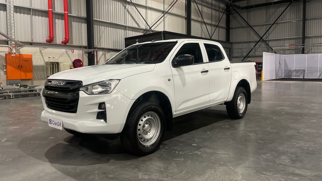 2023 Isuzu D-MAX Sx (4x2) High-ride, Automatic, 38456 km, Left Front Diagonal (45- Degree) View