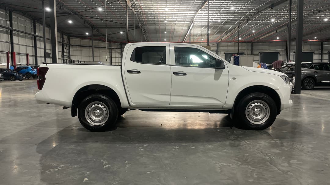 2023 Isuzu D-MAX Sx (4x2) High-ride, Automatic, 38456 km, Right Side View