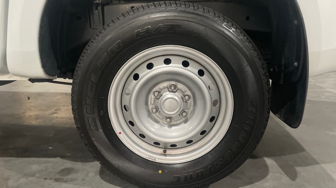2023 Isuzu D-MAX Sx (4x2) High-ride, Automatic, 38456 km, Left Rear Wheel