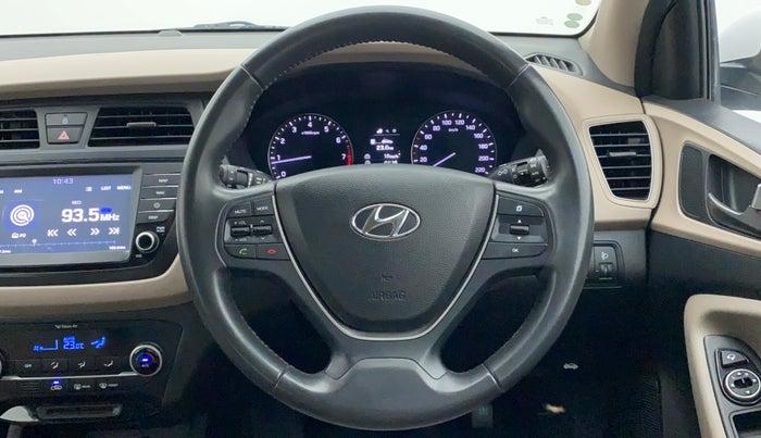 2016 Hyundai Elite i20 ASTA 1.2 (O), Petrol, Manual, 50,806 km, Steering Wheel Close Up