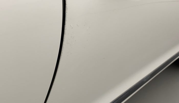 2016 Hyundai Elite i20 ASTA 1.2 (O), Petrol, Manual, 50,806 km, Driver-side door - Slightly dented