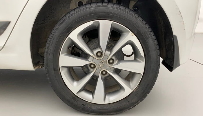 2016 Hyundai Elite i20 ASTA 1.2 (O), Petrol, Manual, 50,806 km, Left Rear Wheel