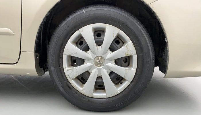 2014 Toyota Corolla Altis J S, Petrol, Manual, 53,613 km, Right Front Wheel