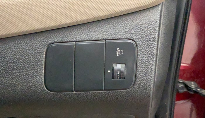 2015 Hyundai Grand i10 SPORTZ 1.2 KAPPA VTVT, Petrol, Manual, 56,871 km, Dashboard - Headlight height adjustment not working