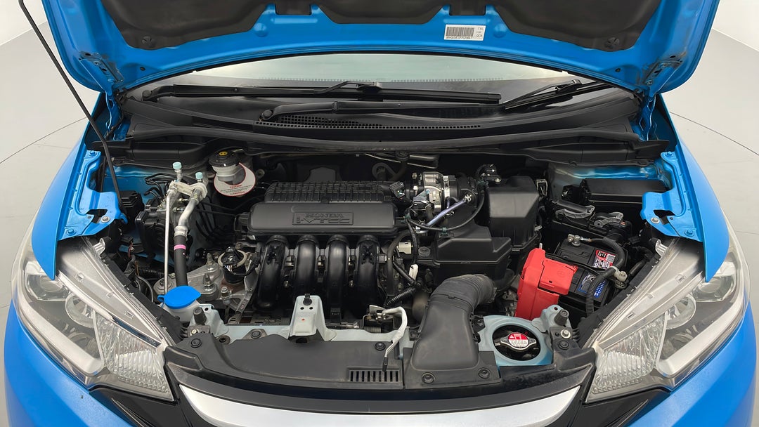 Open Bonnet (Engine)