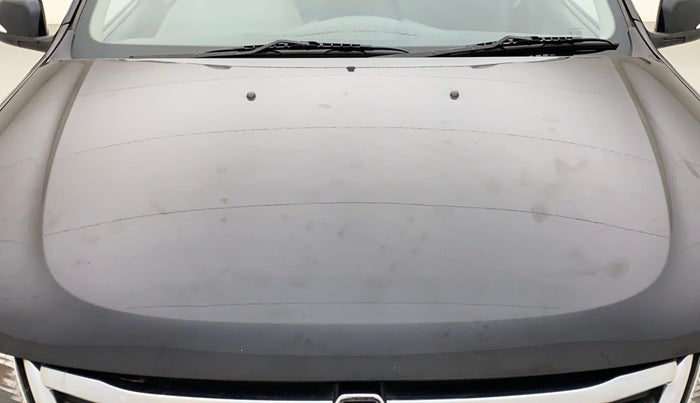 2014 Renault Duster 85 PS RXL DIESEL, Diesel, Manual, 63,632 km, Bonnet (hood) - Paint has minor damage