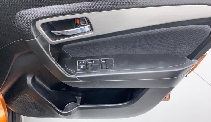 2019 Maruti Vitara Brezza ZDI+ DUAL TONE AMT, Diesel, Automatic, 48,487 km, Driver Side Door Panels Control