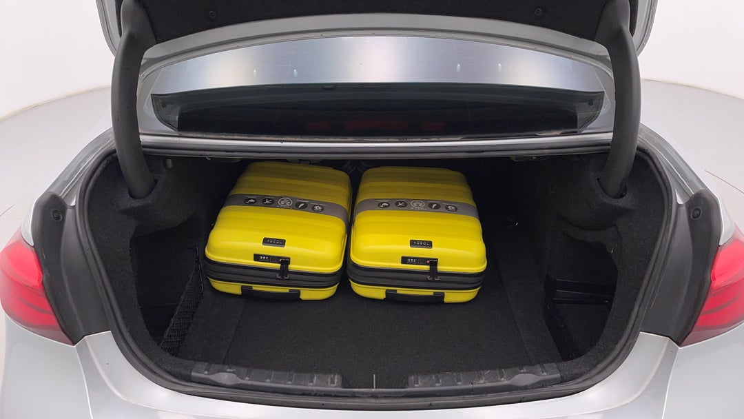 2018 BMW 3 20i M Sport, Automatic, 110737 km, Boot Inside View with Luggage