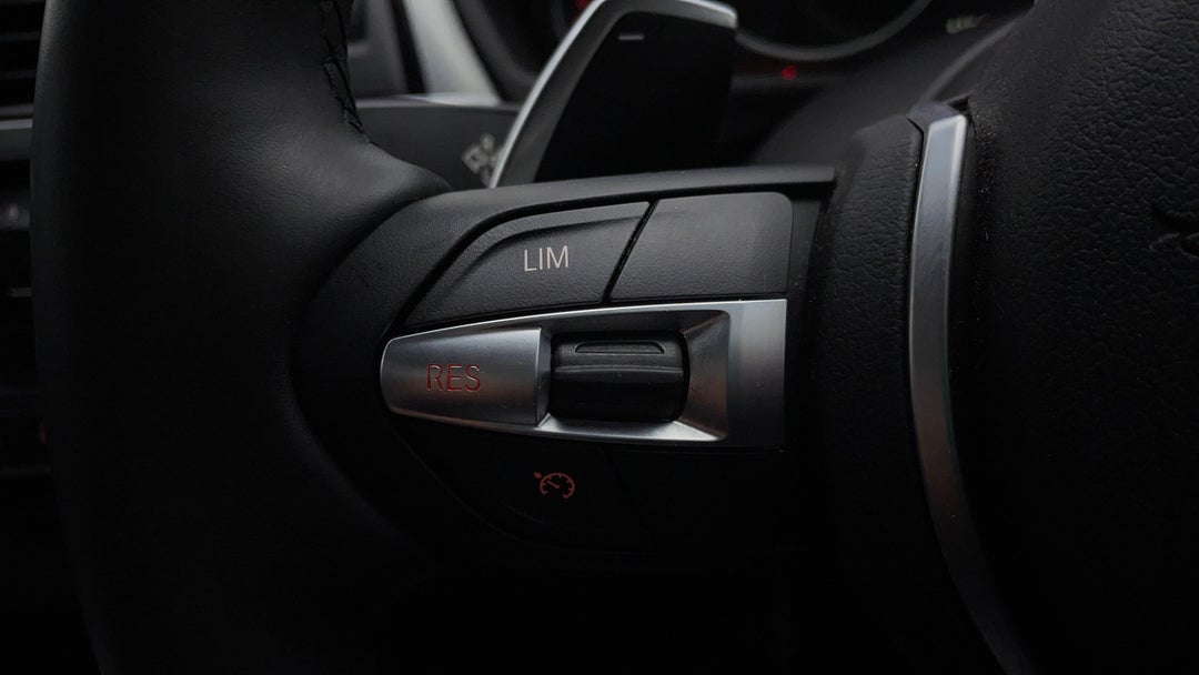 2018 BMW 3 20i M Sport, Automatic, 110737 km, Cruise Control