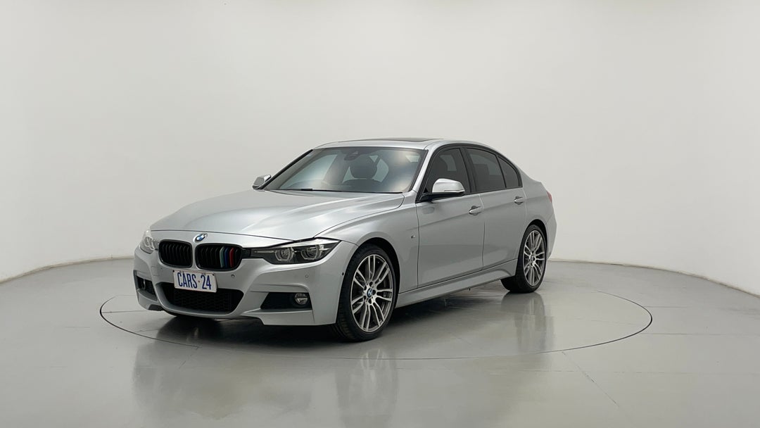 2018 BMW 3 20i M Sport, Automatic, 110737 km, Left Front Diagonal (45- Degree) View