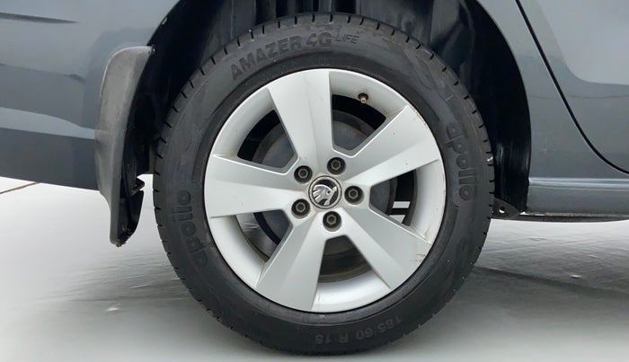 2019 Skoda Rapid AMBITION 1.5 TDI AT, Diesel, Automatic, 90,635 km, Right Rear Wheel