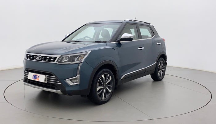 2019 Mahindra XUV300 W8 (O) 1.5 DIESEL AMT, Diesel, Automatic, 54,846 km, Left Front Diagonal