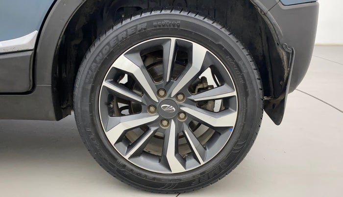 2019 Mahindra XUV300 W8 (O) 1.5 DIESEL AMT, Diesel, Automatic, 54,846 km, Left Rear Wheel