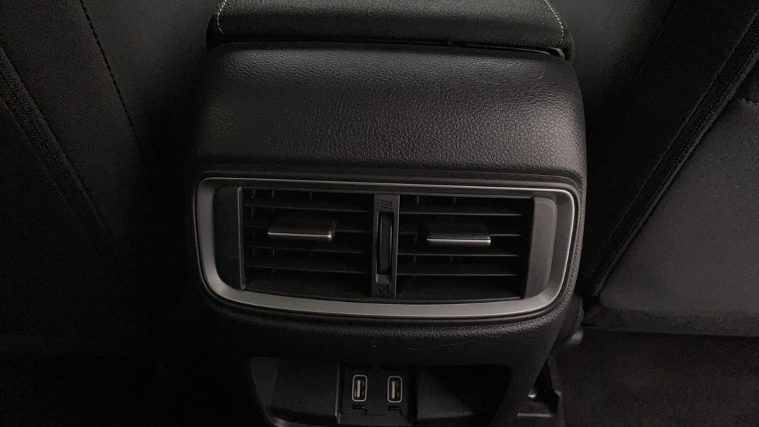 Rear A/C Vent